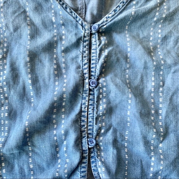 Cloth & Stone long sleeve button up tie front Boho Western Crop Denim Top Small - Picture 3 of 9